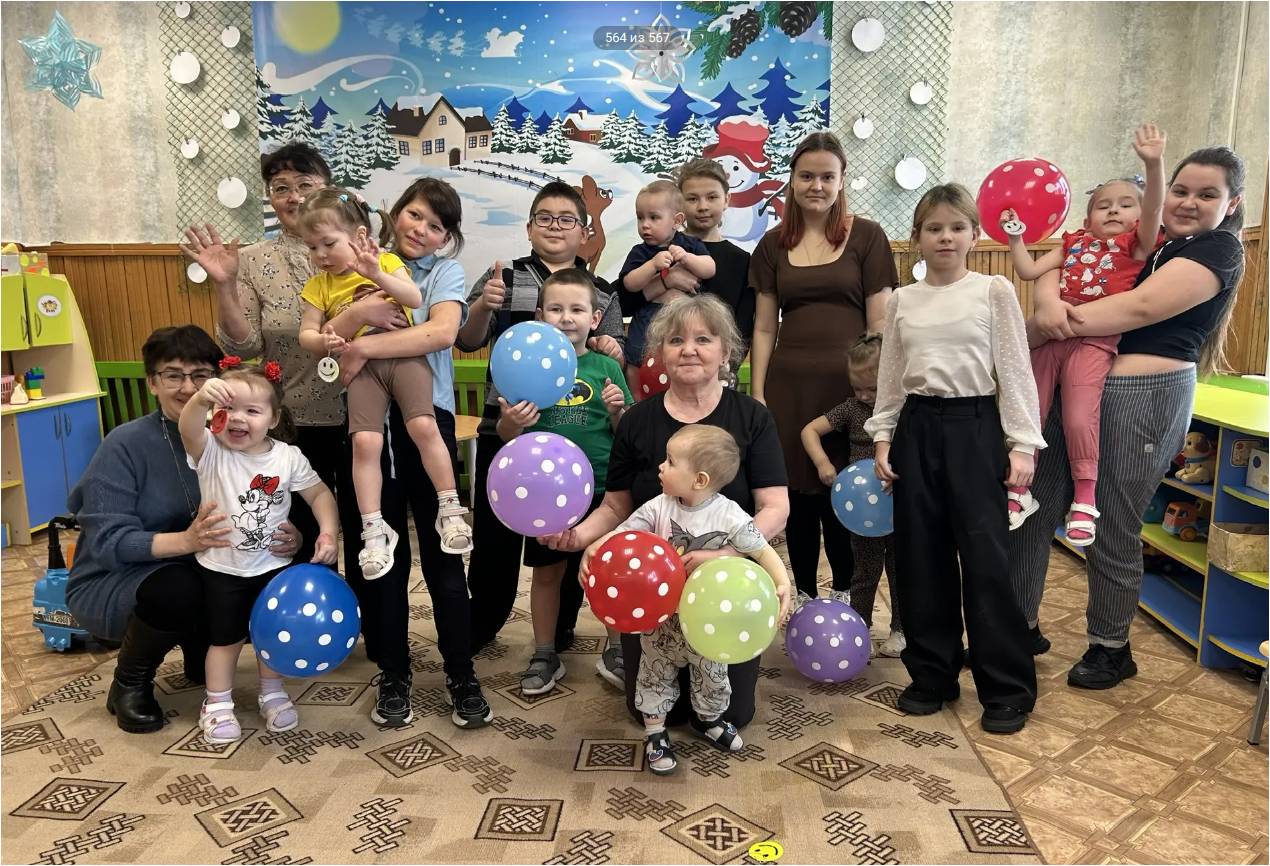 Акция "Улыбки для детей".