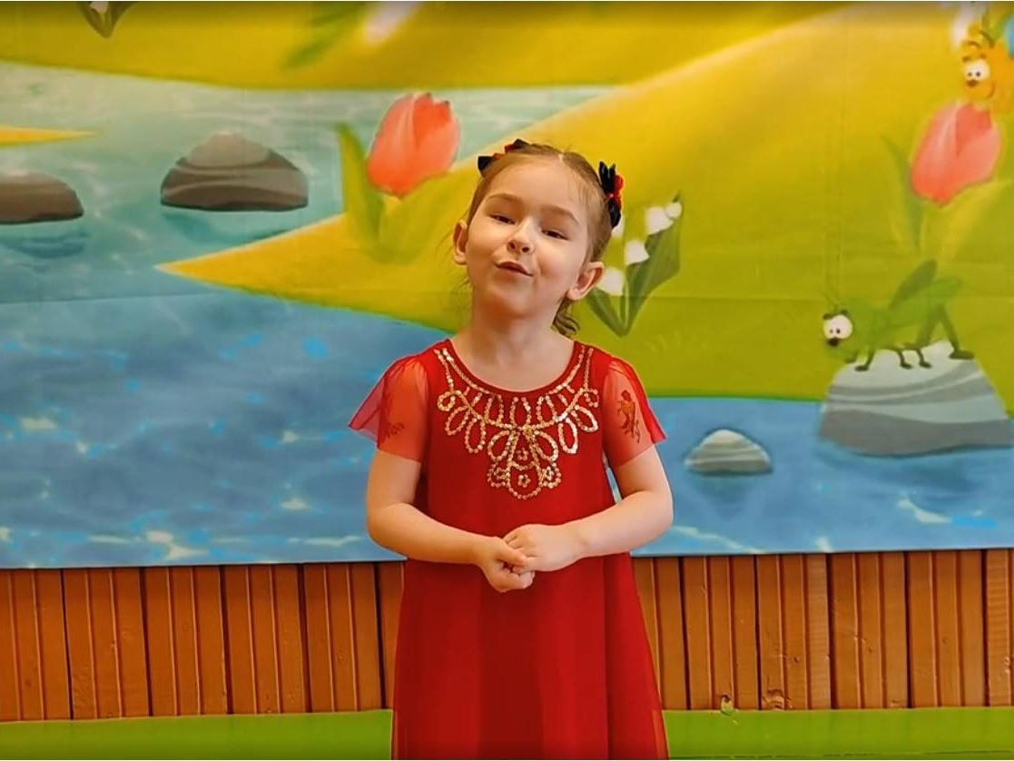 Участие в конкурсе чтецов &amp;quot;Мой любимый детский сад&amp;quot;.