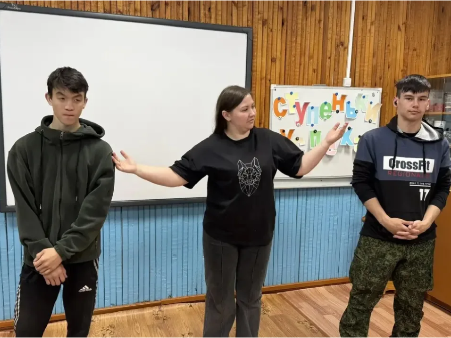 ТОРЖЕСТВЕННОЕ ОТКРЫТИЕ ЛЕТНЕГО ОЗДОРОВИТЕЛЬНОГО ЛАГЕРЯ «СТУПЕНЬКИ УСПЕХА».